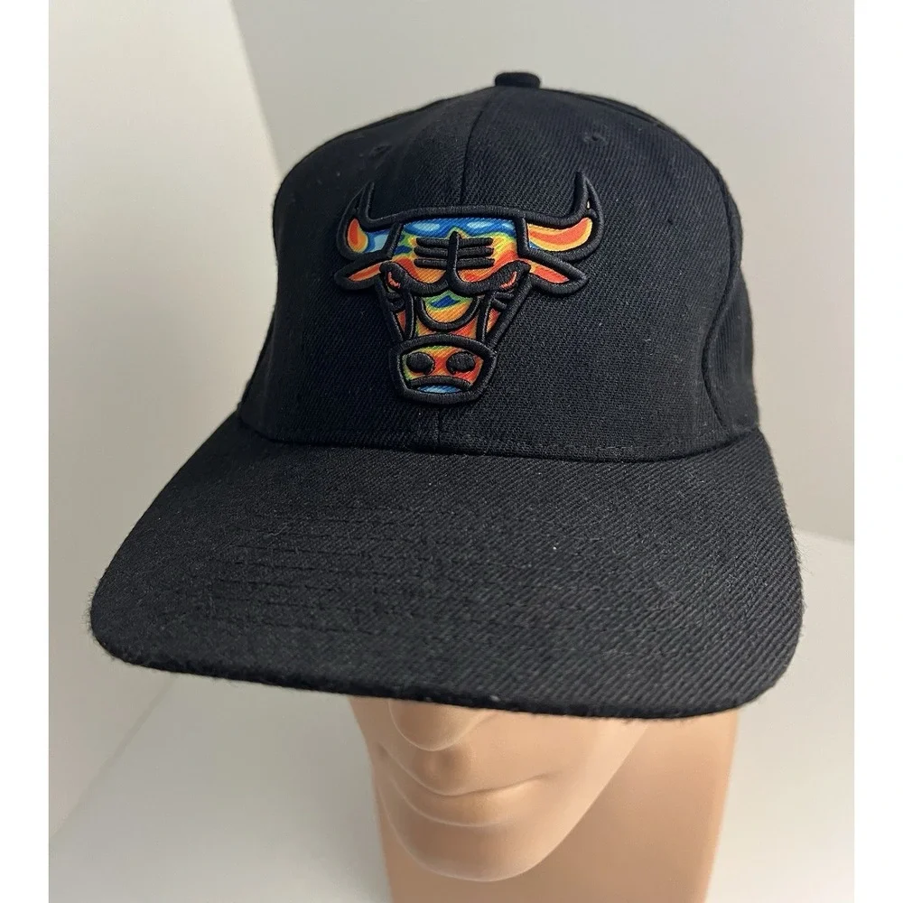 Mitchell & Ness Bulls Cap Hat Nostalgia Co. Philadelphia PA Black Multi-Color